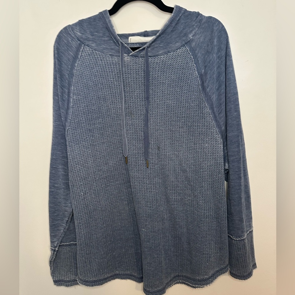 Lincoln Outfitters Tee Hoodie